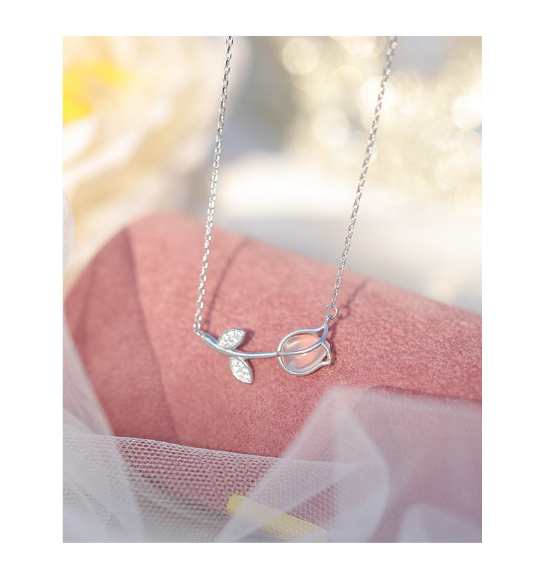 Sweet Tulip Sterling Silver Pendant Necklace
