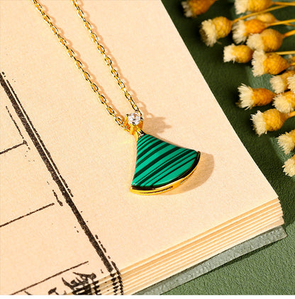 Casual Simple Style Sector Alloy Copper Plating Inlay Malachite Zircon 24k Gold Plated Women's Pendant Necklace