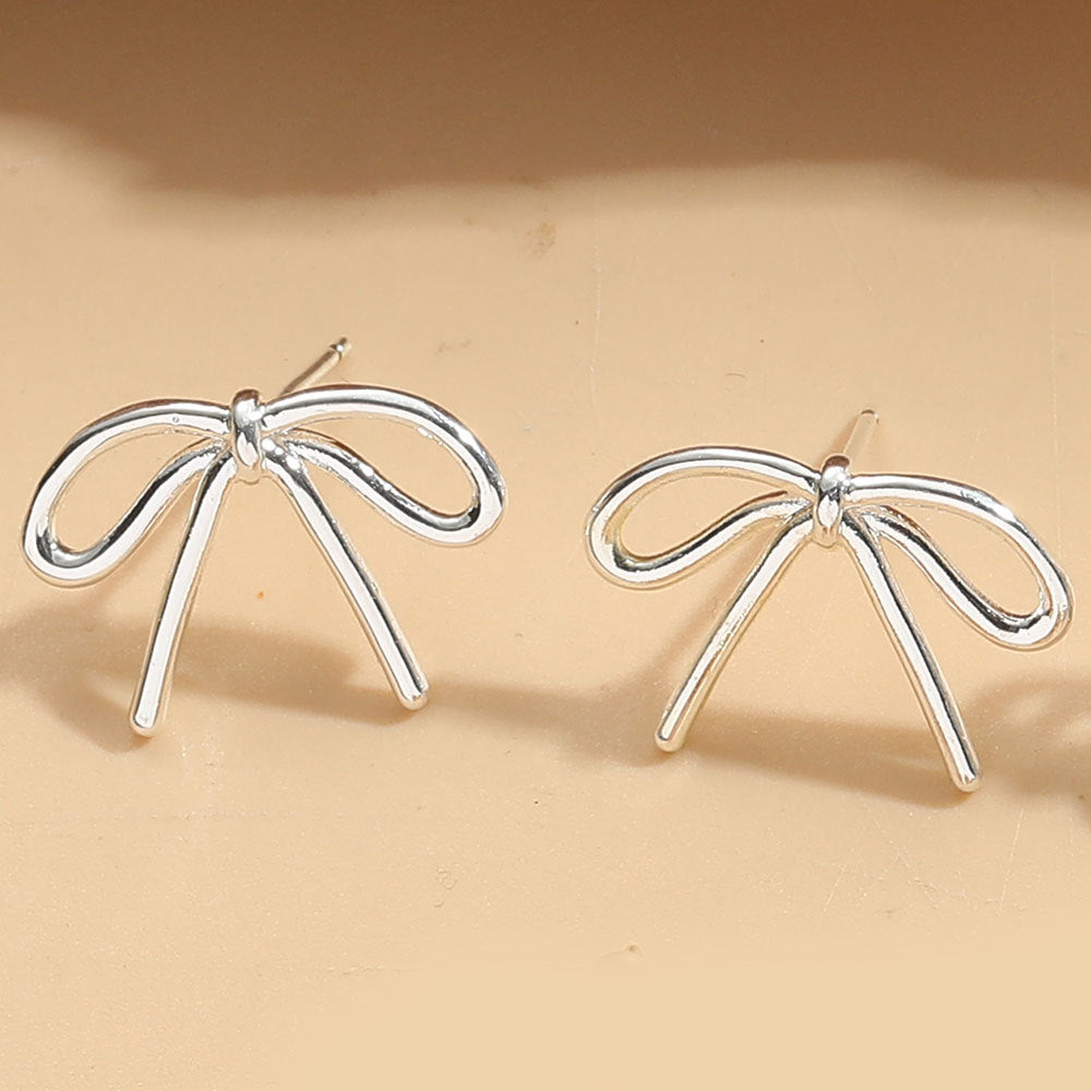 European and American new French retro ins style bow texture design earrings are niche fashion earrings and accessories