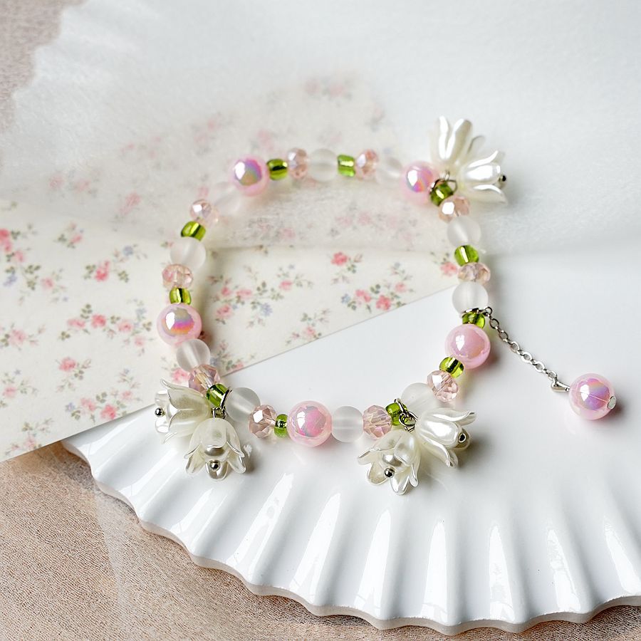 Sweet Flower Alloy Beaded Women's Bracelets 1 Piece
