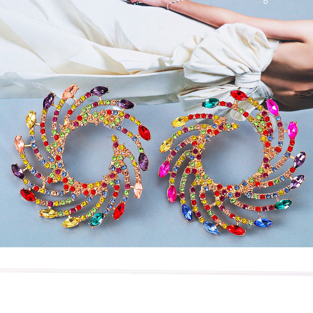 Retro Geometric Alloy Rhinestones Women's Ear Studs 1 Pair