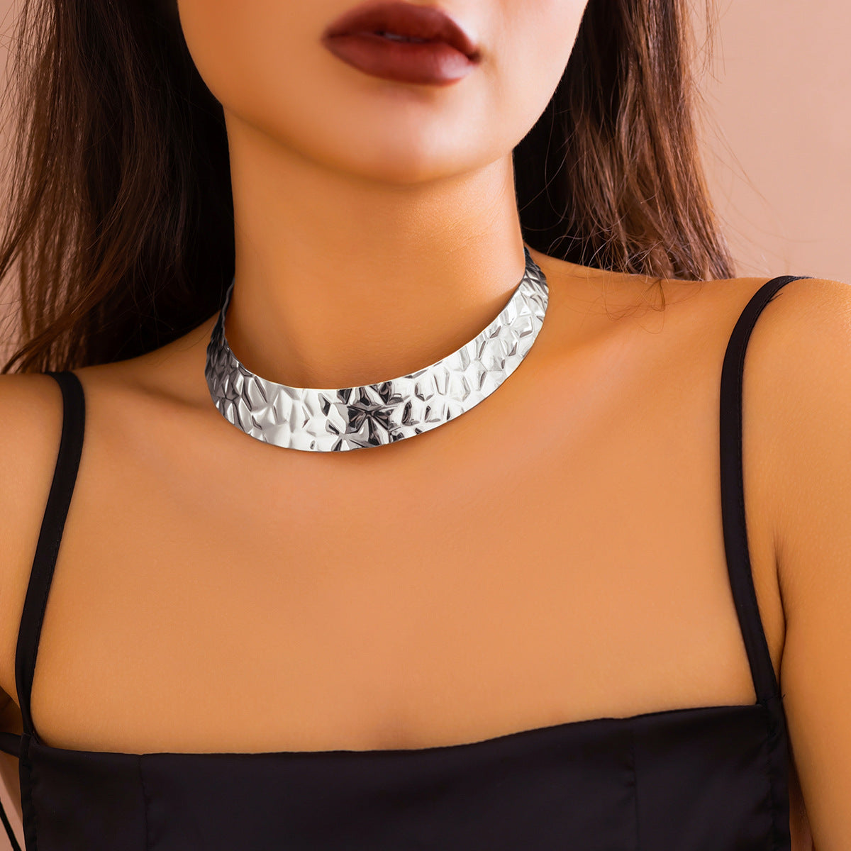 Retro Roman Style Geometric Metal Iron Women's Choker