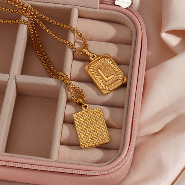 Fashion Letter Stainless Steel Pendant Necklace Plating Stainless Steel Necklaces