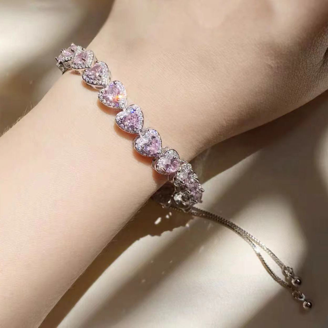 Elegant Heart Shape Copper Inlay Zircon Bracelets