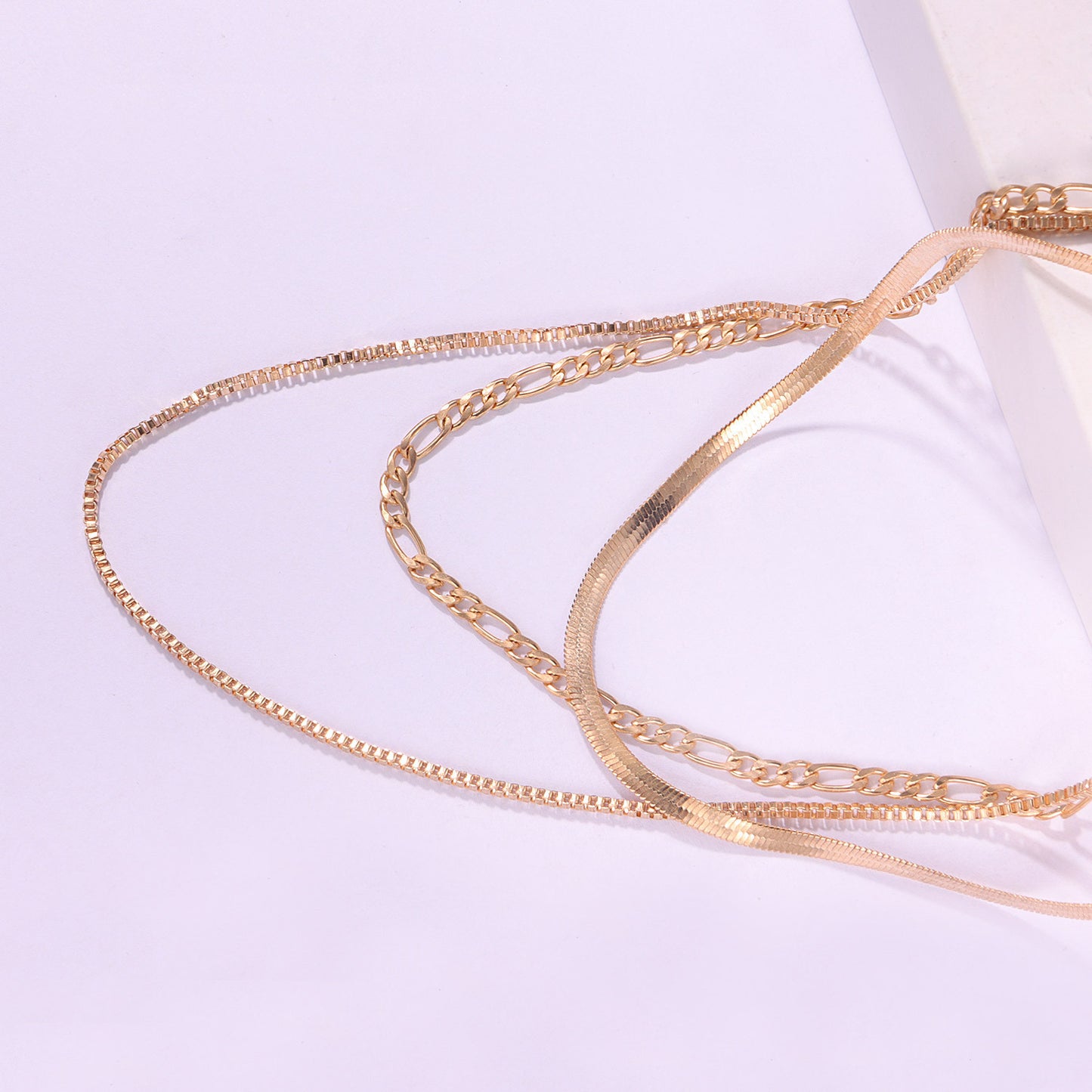 Simple Style Solid Color Alloy Plating Gold Plated Women's Necklace