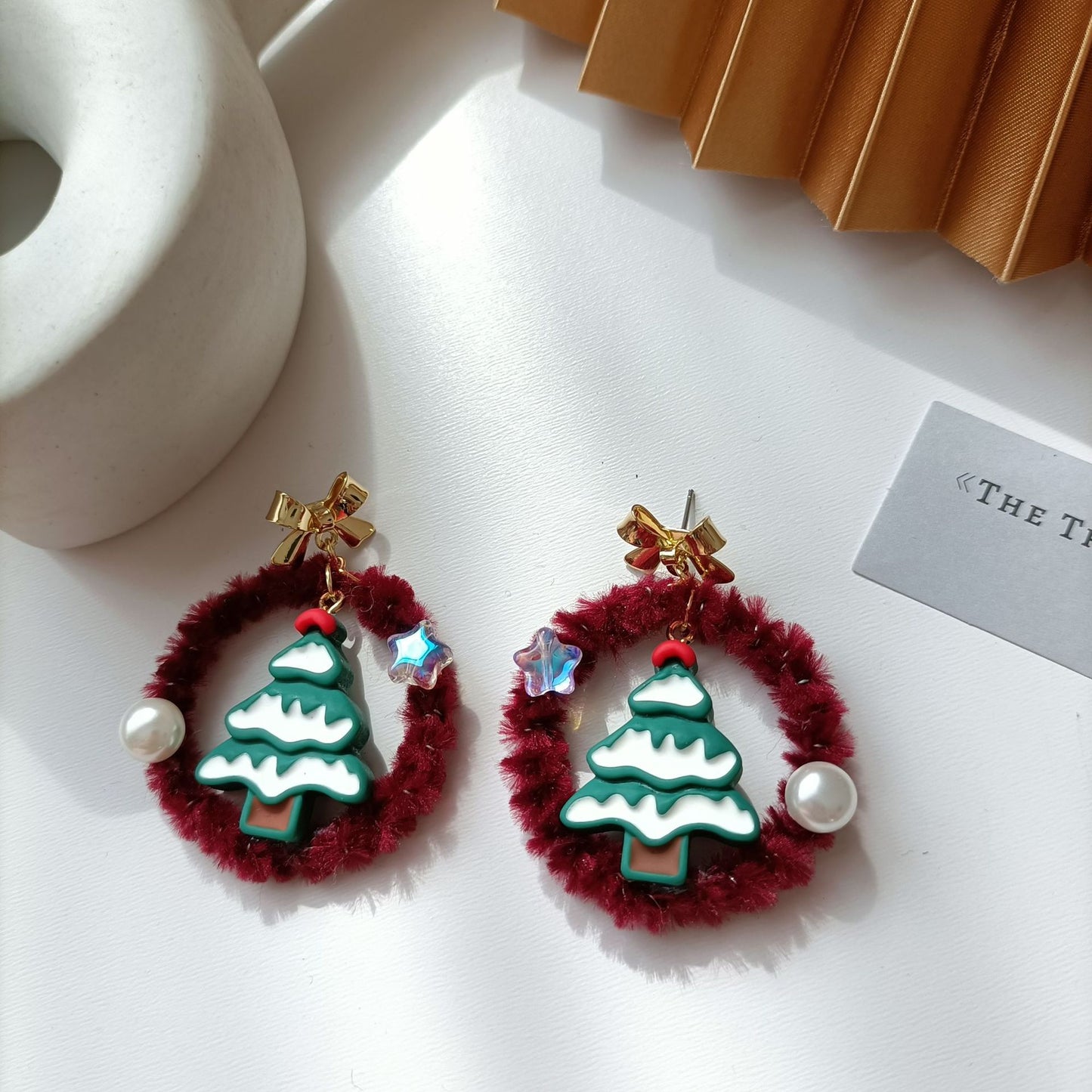 Fashion Geometric Christmas Tree Bow Knot Alloy Resin Plush Patchwork Artificial Pearls Women's Drop Earrings 1 Pair