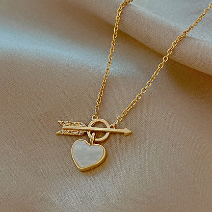 Simple Style Heart Shape Alloy Plating Chain Women's Pendant Necklace 1 Piece