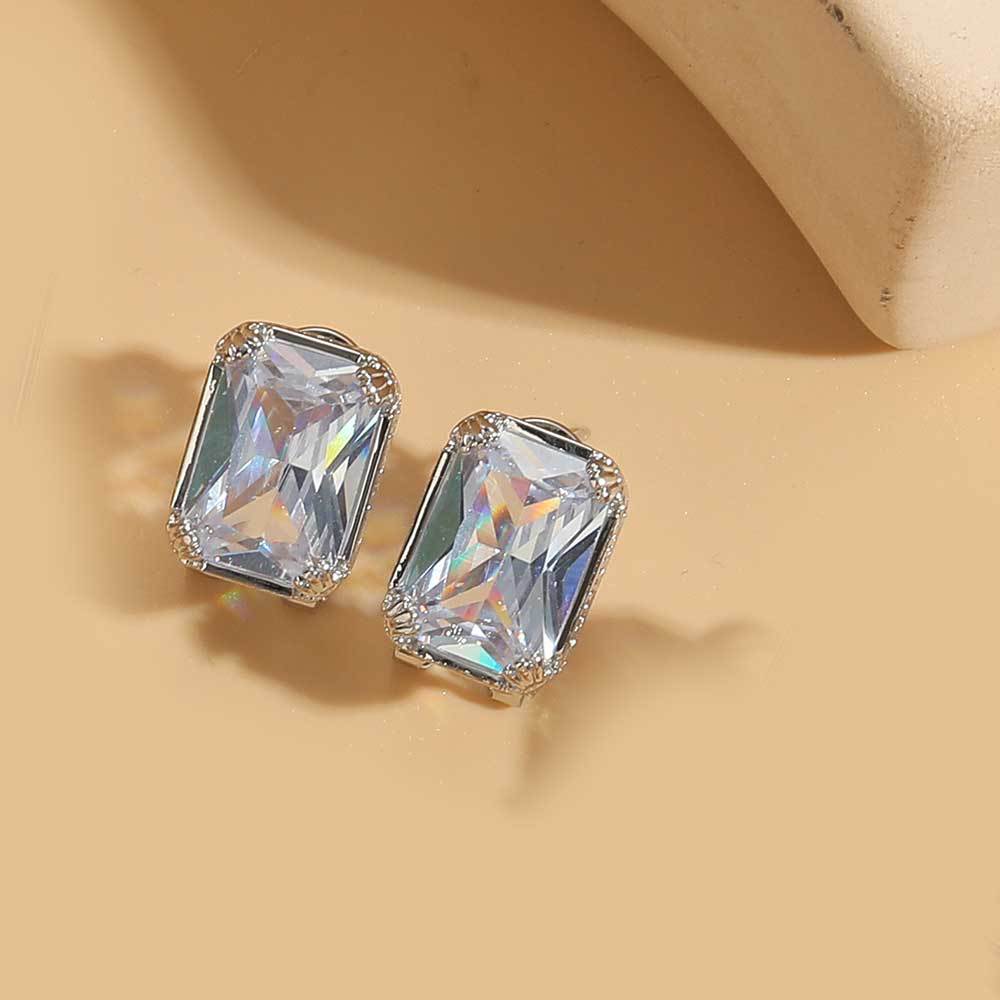 European and American new cold style personality delicate square design earrings copper plated 14K real gold personality delicate earrings women