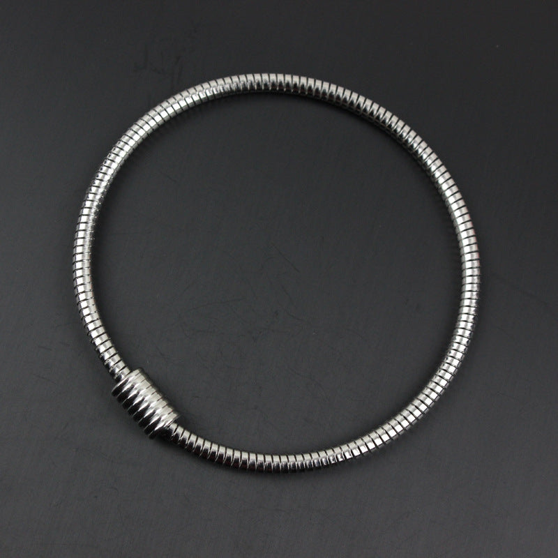 Retro Simple Style Solid Color Stainless Steel Bangle In Bulk