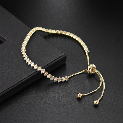 Simple Style Eye Copper Inlay Zircon Bracelets 1 Piece