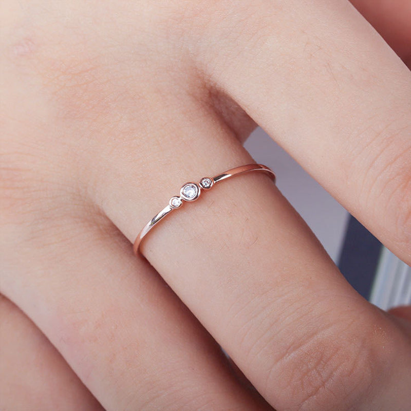 Fashion Temperament Ring Simple And Versatile Inlaid Three Zircon Joint Rings