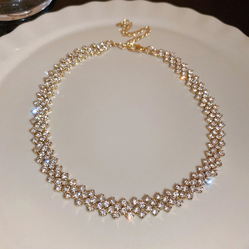 Luxurious Shiny Geometric Copper Inlay Rhinestones Necklace