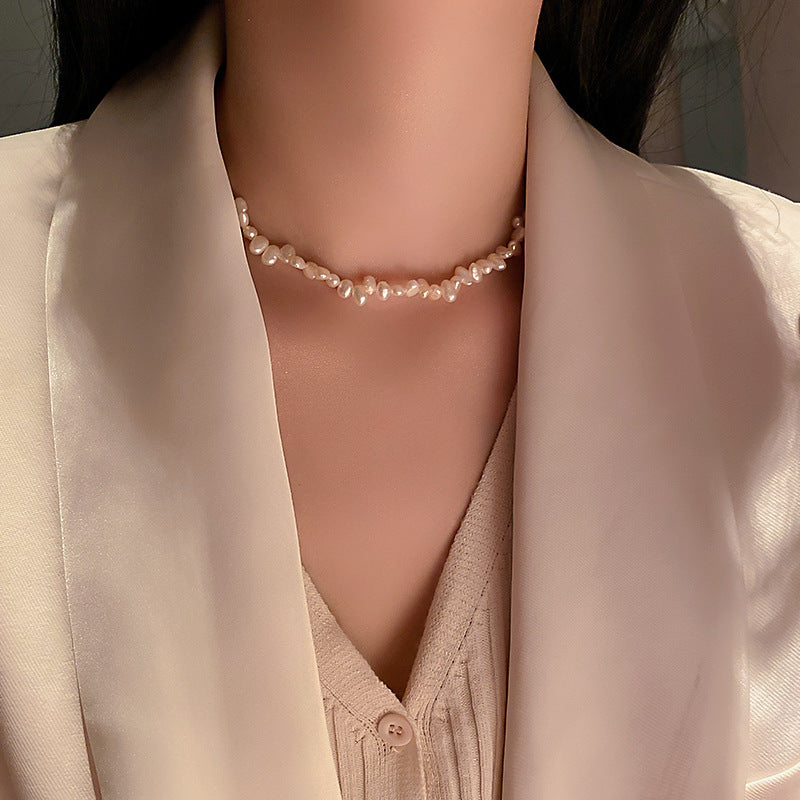 Fashion Freshwater Pearl Necklace Simple Collarbone Chain Alloy Necklace