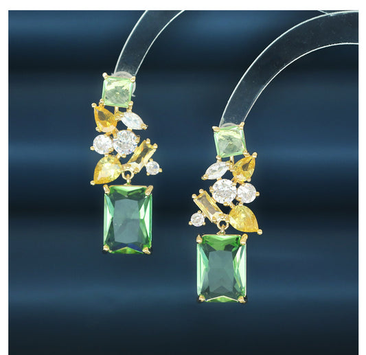 1 Pair Modern Style Square Flower Inlay Copper Zircon Drop Earrings