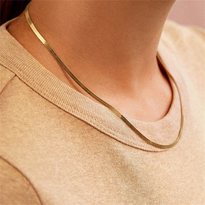 Fashion U Shape Stainless Steel Plating Necklace