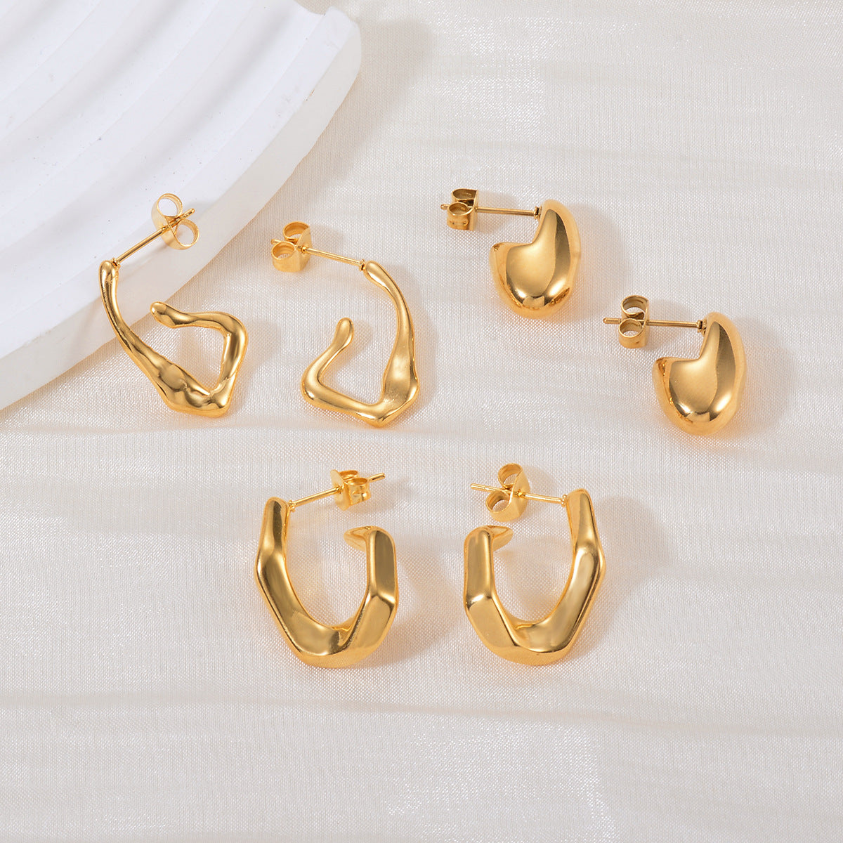 1 Pair Simple Style Geometric Asymmetrical Irregular Plating Stainless Steel Drop Earrings