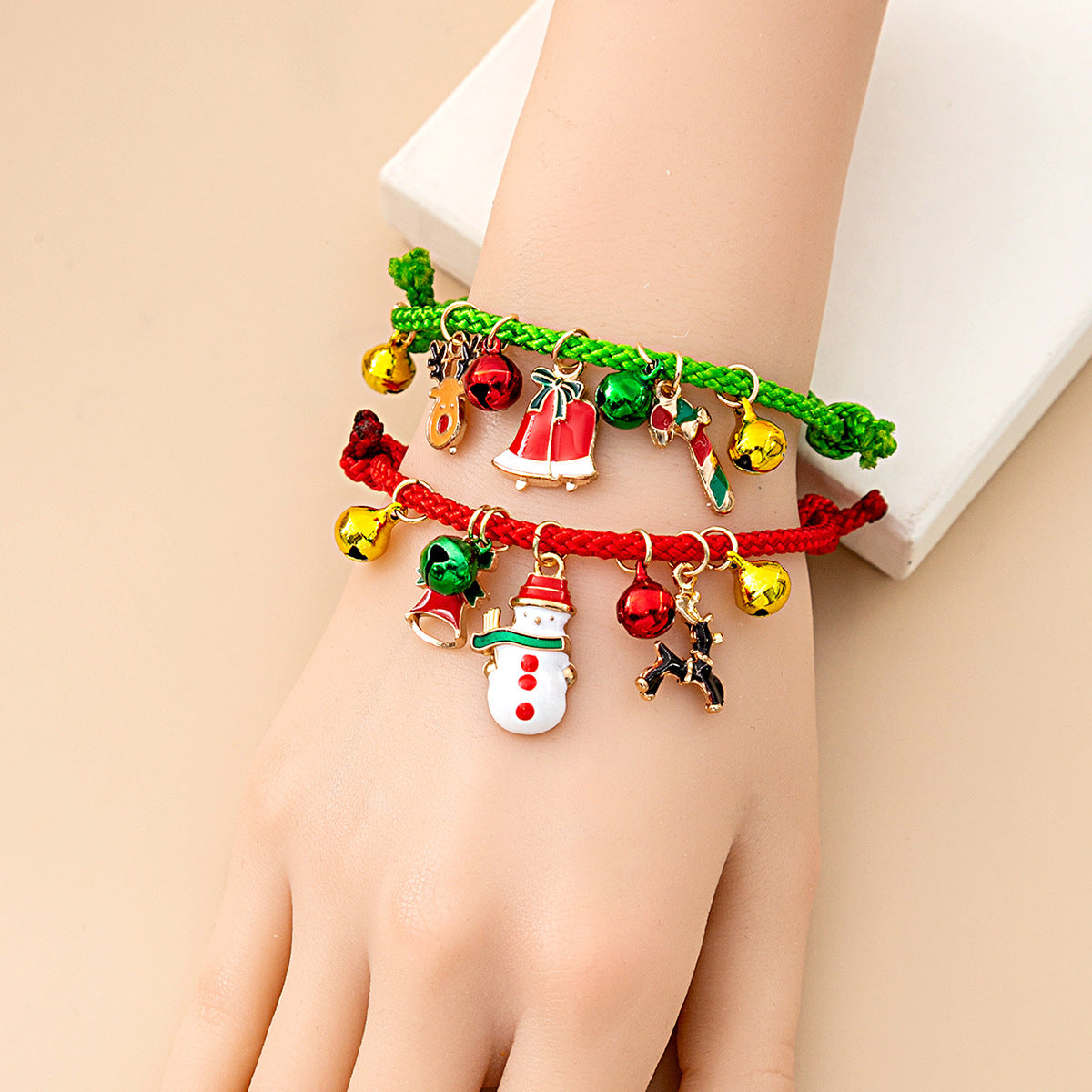 Cartoon Style Christmas Tree Santa Claus Bell Plastic Beaded Enamel Christmas Women's Bracelets