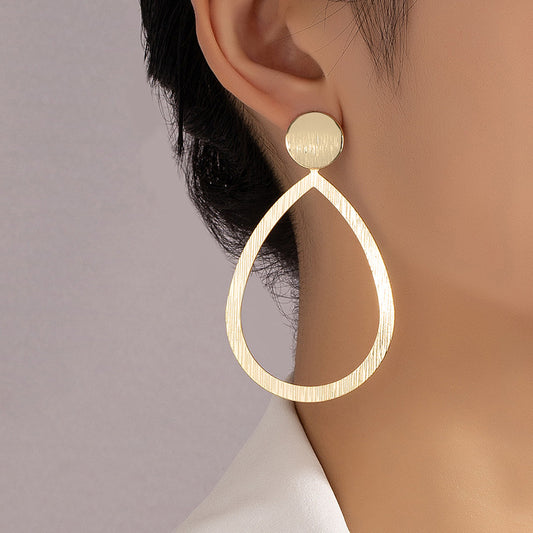 Ins Style Luxurious Lady Geometric Alloy Women's Earrings