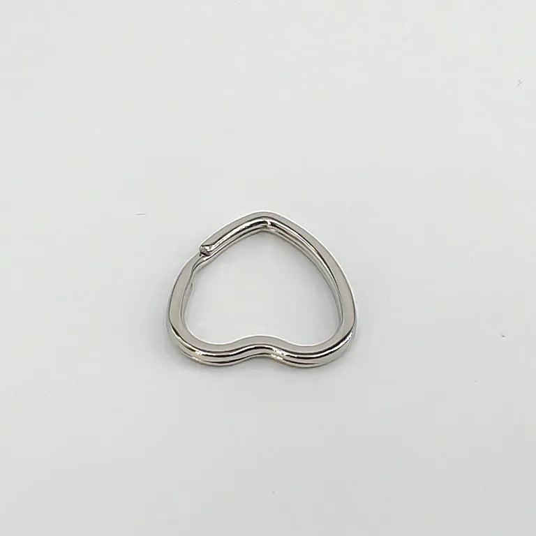 A Pack Of 6 28mm 30mm 32mm 304 Stainless Steel Round Heart Shape Polished Jump Ring