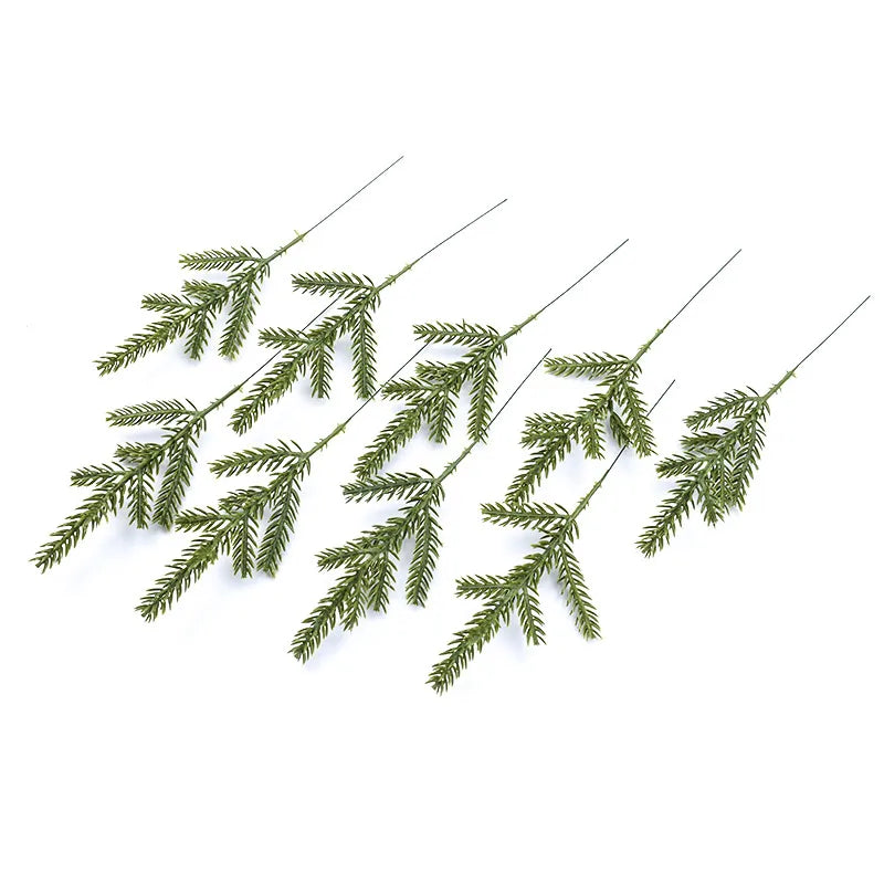 Hot Sale 17cm Stereo 7 Fork Pine Branches Simulation Plant  Christmas Pine Needle Branches Christmas Wreath Accessories