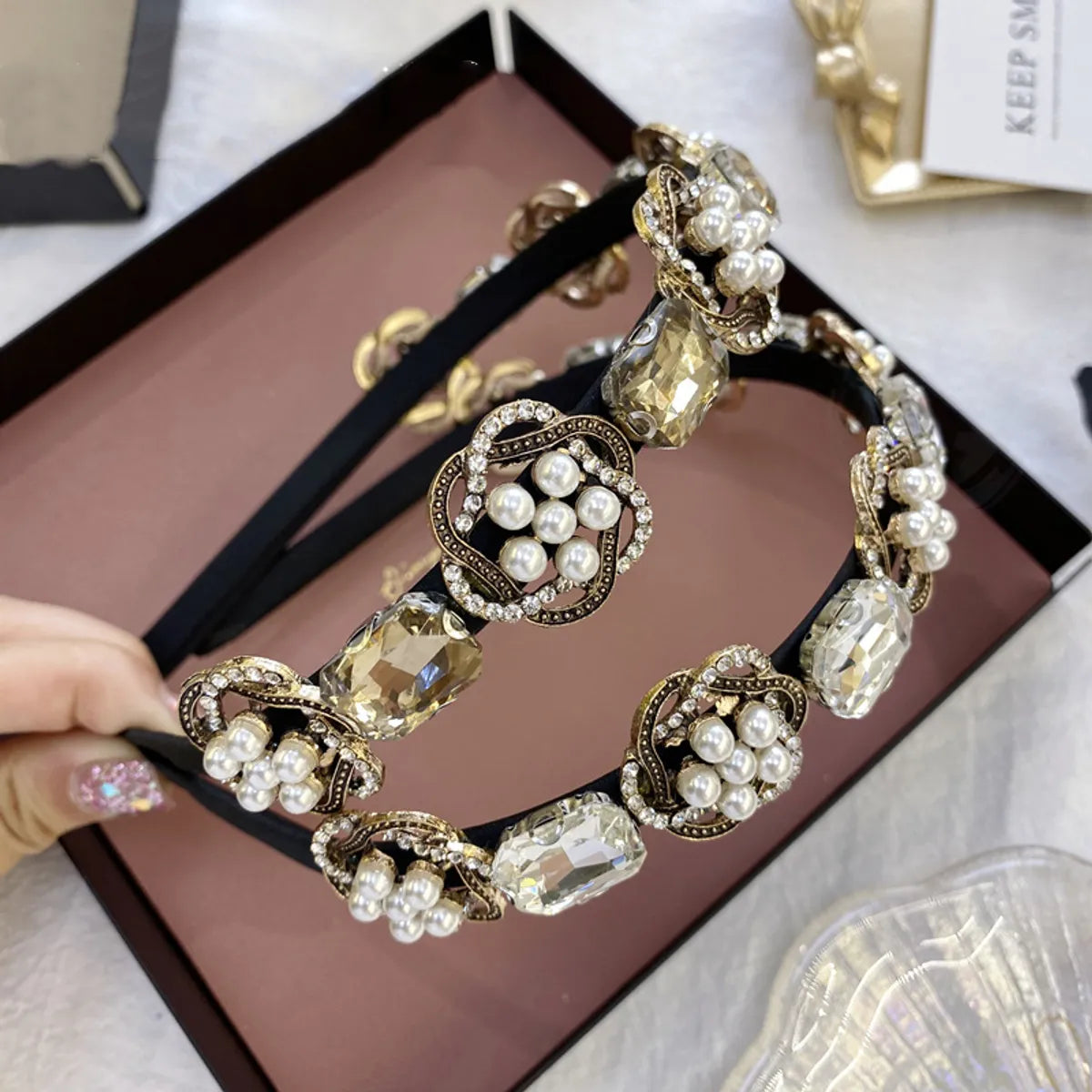 Baroque Rhinestone Headband Retro Heavy Alloy Pearl Headband Non-Slip Head Band Hair Hole Pressure Hair Wholesale Nihaojewelry