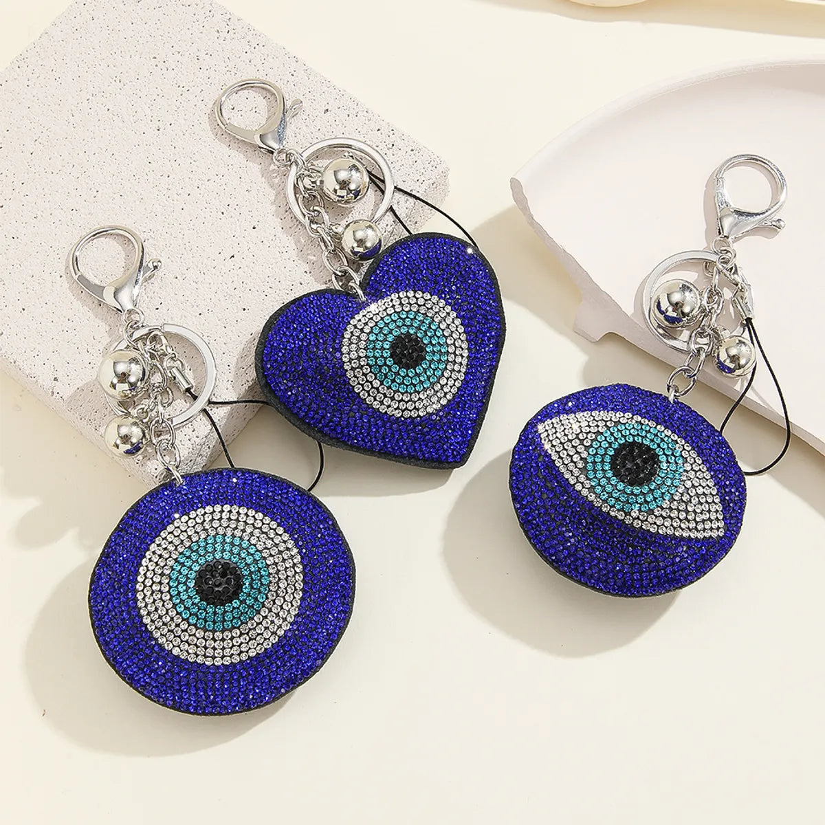 Basic Heart Shape Eye Rhinestone Plating Keychain