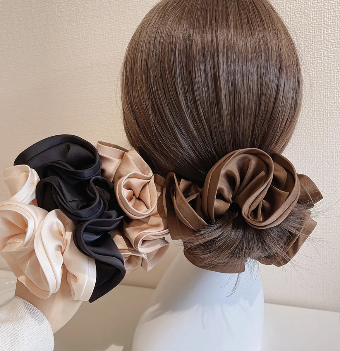 Basic Lady Classic Style Solid Color Cloth Hair Tie