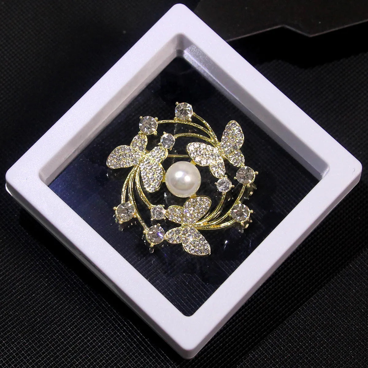 Basic Modern Style Classic Style Animal Flower Alloy Plating Inlay Artificial Pearls Rhinestones Women'S Brooches