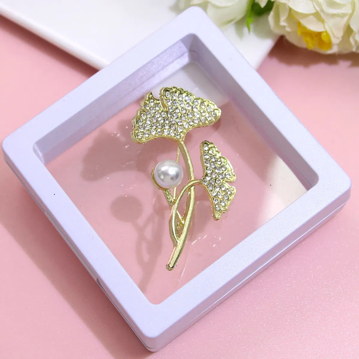 Basic Modern Style Classic Style Animal Flower Alloy Plating Inlay Artificial Pearls Rhinestones Women'S Brooches