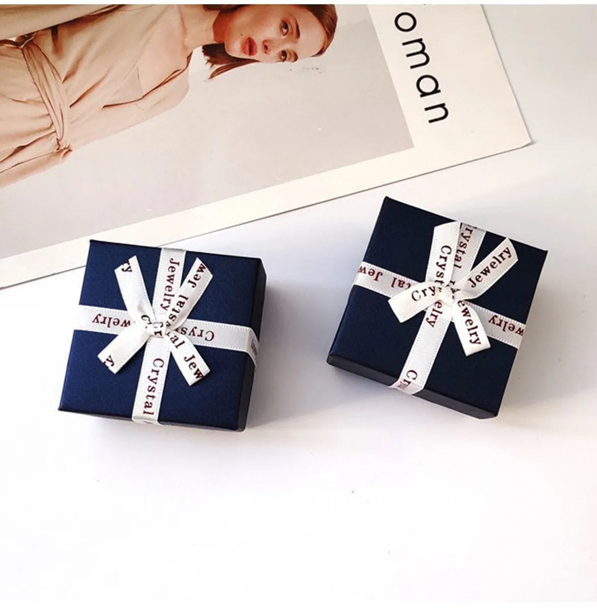 Basic Modern Style Classic Style Bow Knot Plastic Paper Gift Box Jewelry Boxes