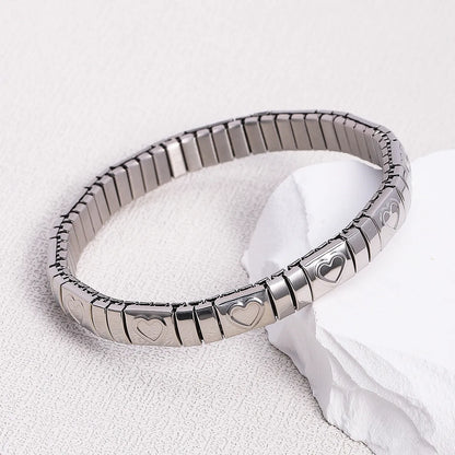 Basic Modern Style Classic Style Geometric Heart Shape Solid Color 304 Stainless Steel Plating Women'S Bracelets