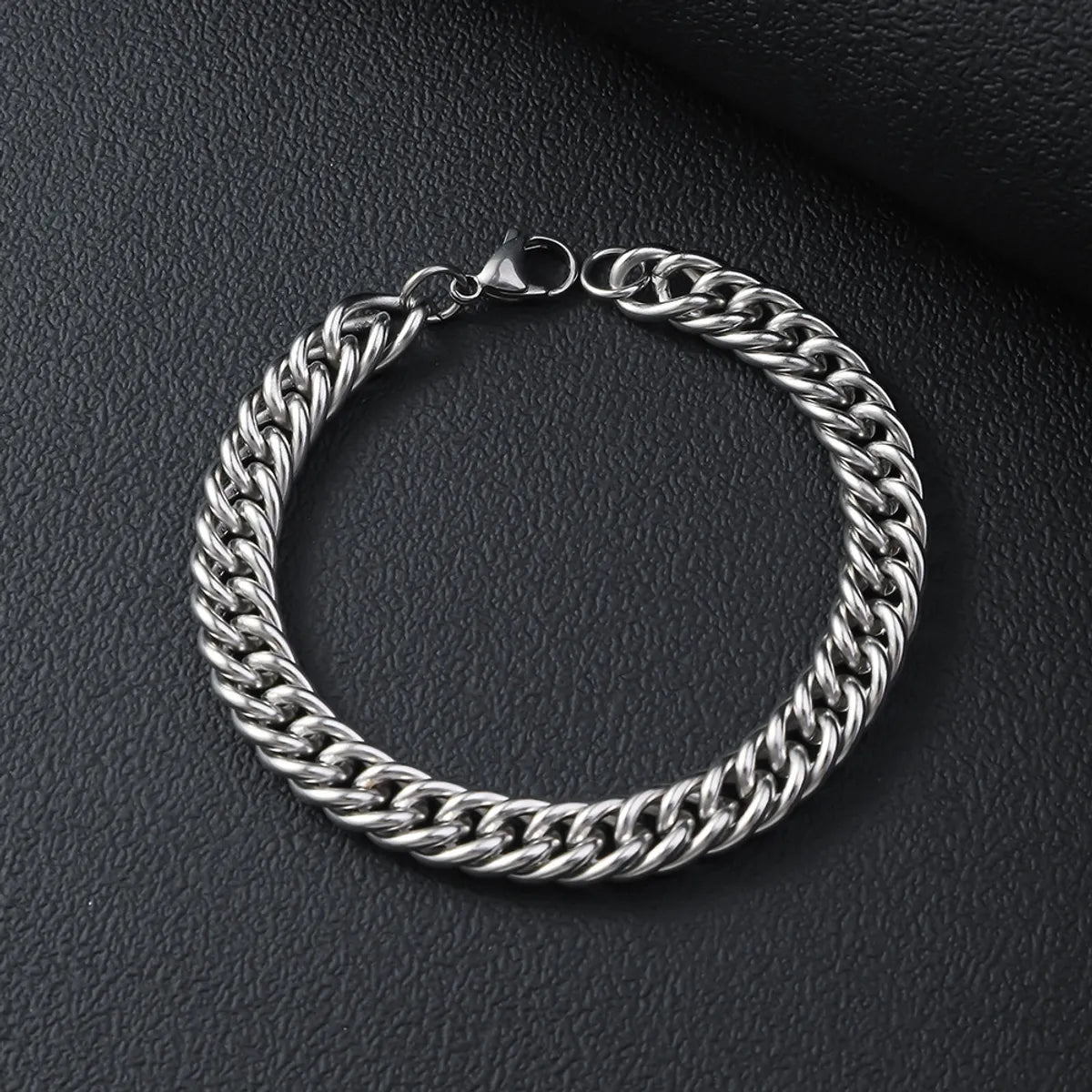 Basic Modern Style Classic Style Geometric Solid Color Titanium Steel Polishing Unisex Bracelets