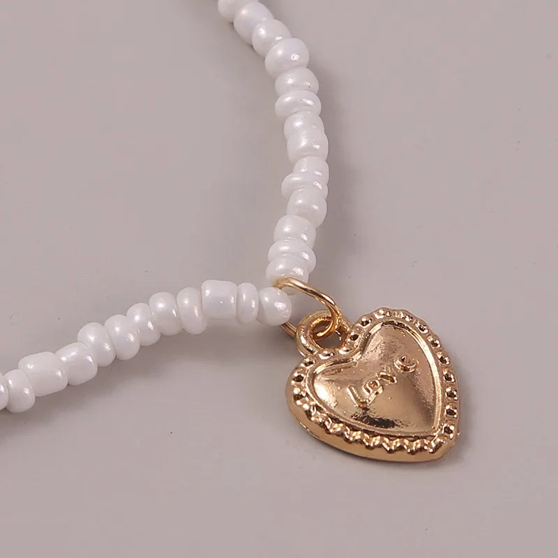 Basic Modern Style Classic Style Heart Shape Alloy Glass Seed Bead Wholesale Pendant Necklace