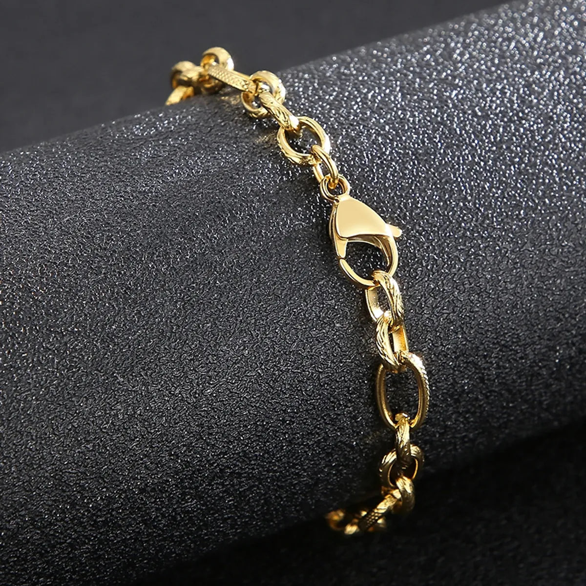 Basic Simple Style Solid Color Stainless Steel 18k Gold Plated Unisex Bracelets