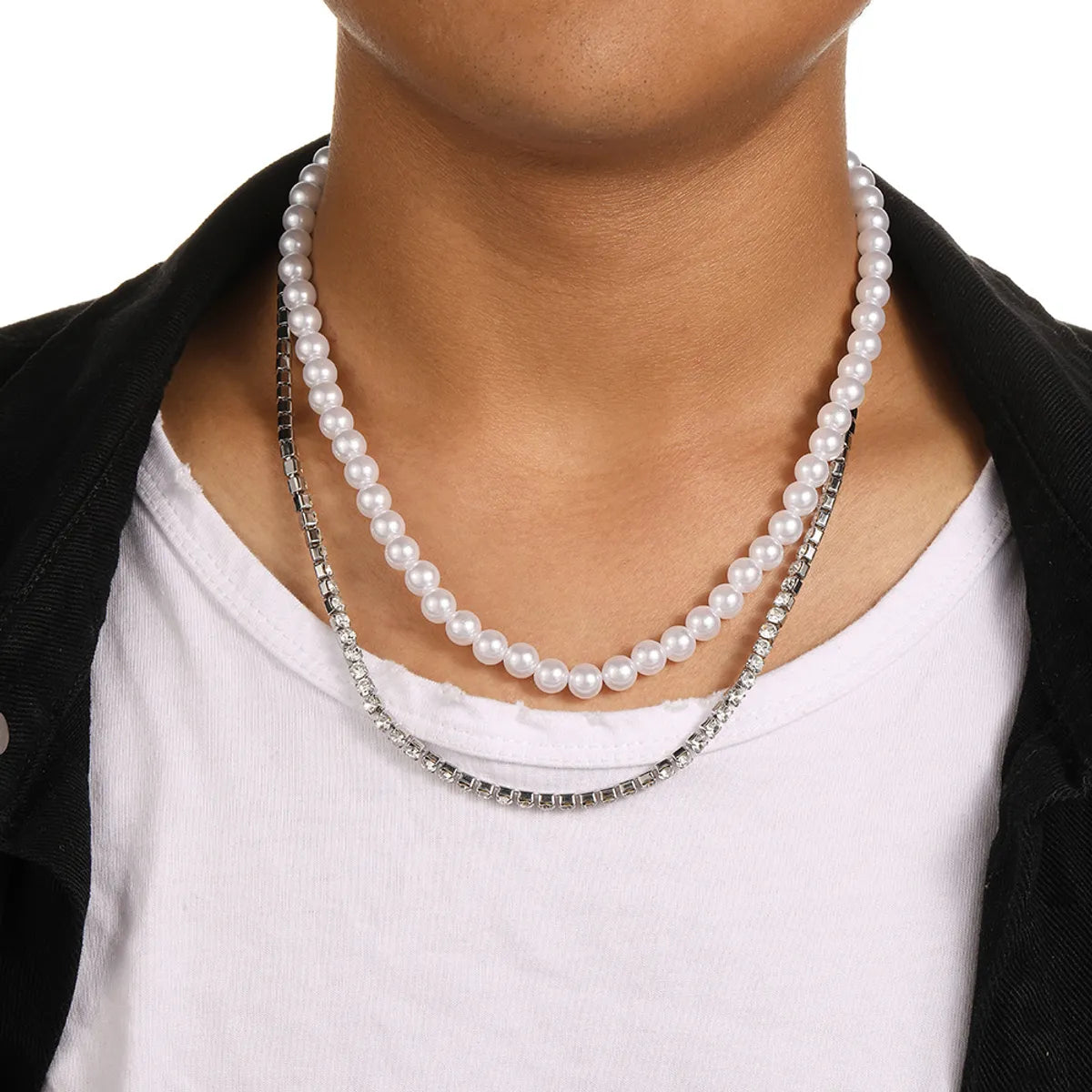 Basic Solid Color Stainless Steel Titanium Steel Inlay Rhinestones Men'S Layered Necklaces