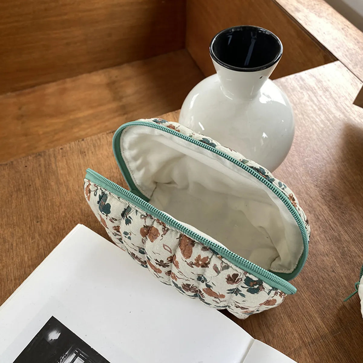 Basic Vacation Flower Cotton Square Makeup Bags