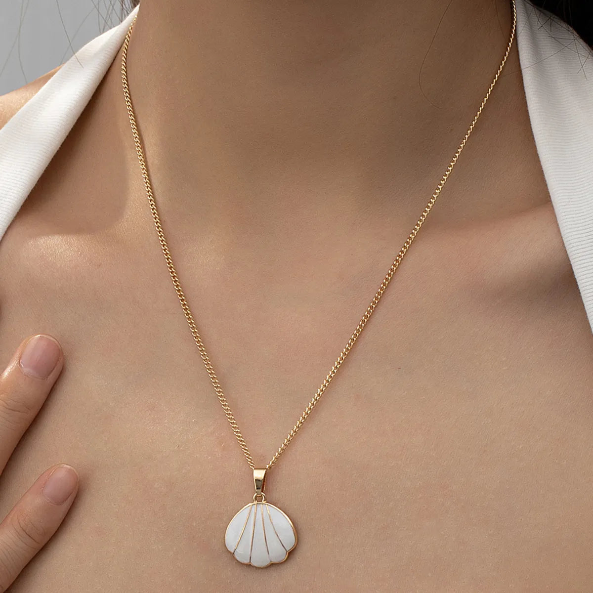 Beach Commute Shell Ferroalloy Zinc Alloy Women's Pendant Necklace