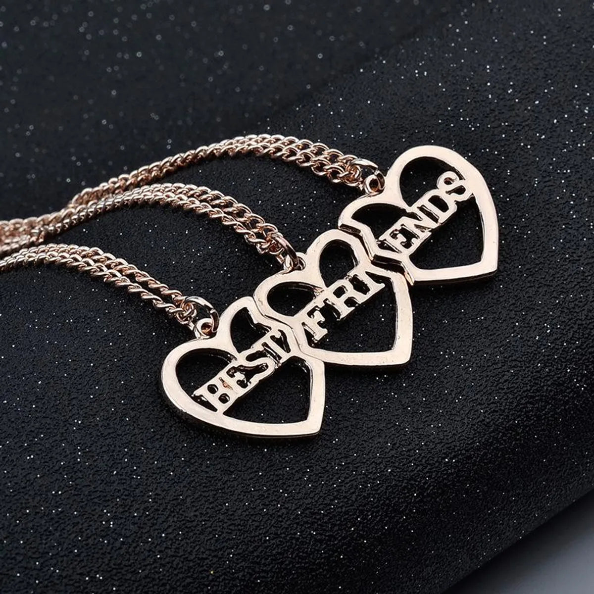 Best Selling Best Friends Heart-shaped Necklace Yiwu Gooddiy Wholesale