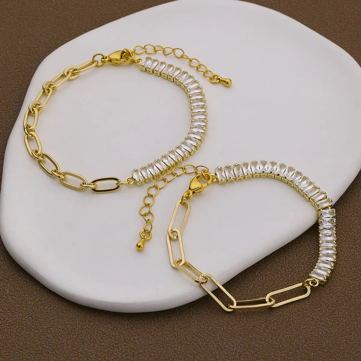 Brass 18K Gold Plated Simple Style Inlay Printing Zircon Bracelets