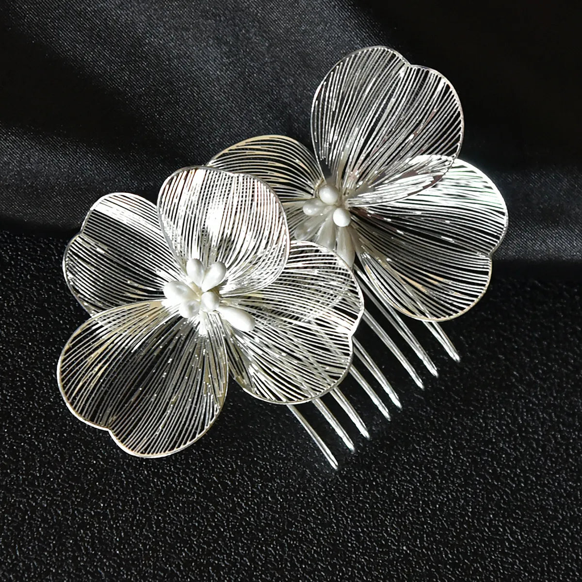 Women'S Retro Flower Alloy Insert Comb