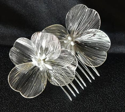 Women'S Retro Flower Alloy Insert Comb