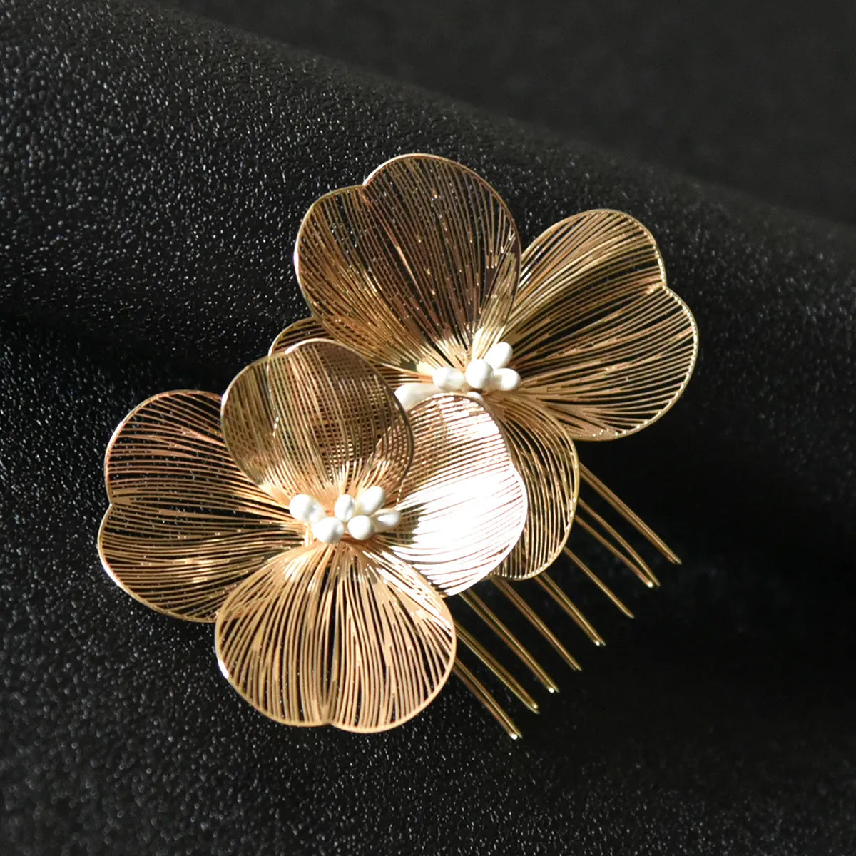 Women'S Retro Flower Alloy Insert Comb