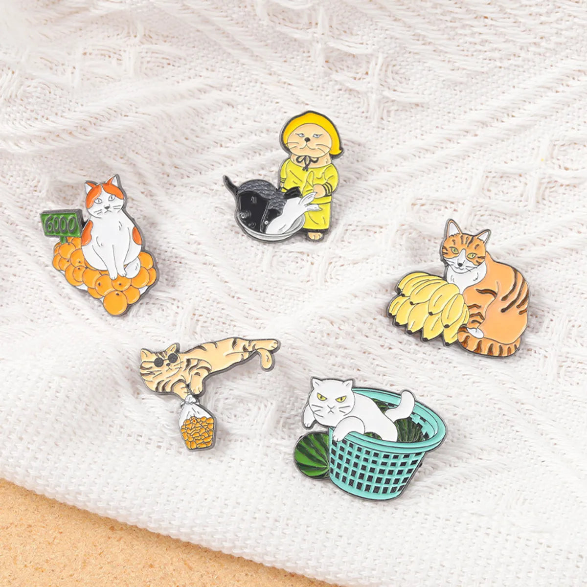 Cartoon Cute Cat And Fruit Badge Alloy Brooch