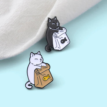 Cartoon Cute White Cat Black Cat Backpack Alloy Brooch