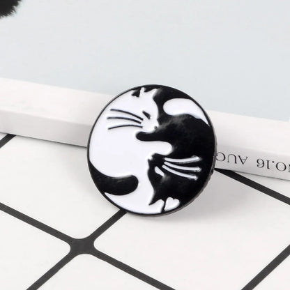 Cartoon Style Cat Alloy Plating Unisex Brooches