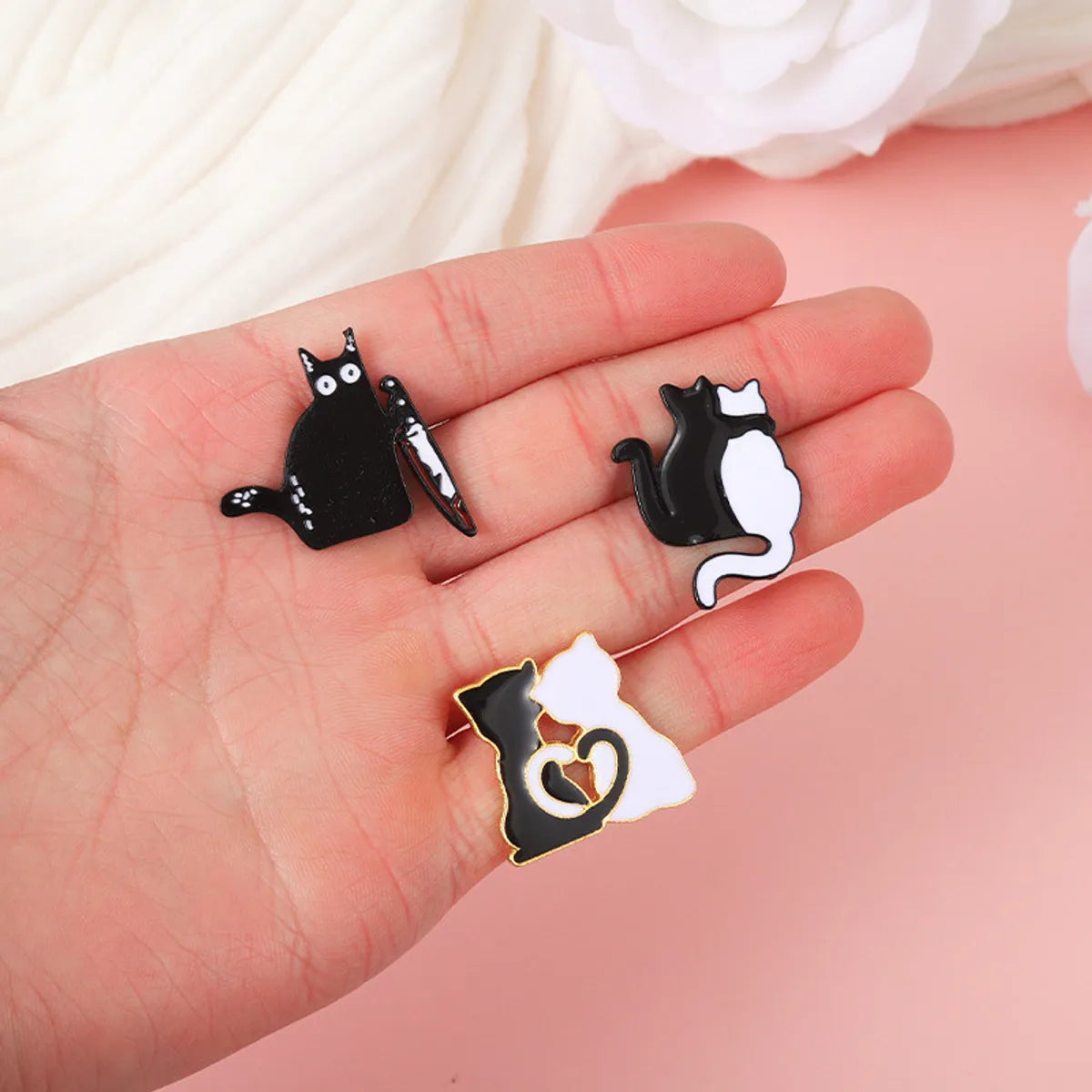 Cartoon Style Cat Alloy Stoving Varnish Unisex Brooches