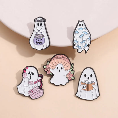 Cartoon Style Cowboy Style Halloween Pattern Ghost Devil Alloy Stamping Stoving Varnish Plating Women'S Brooches