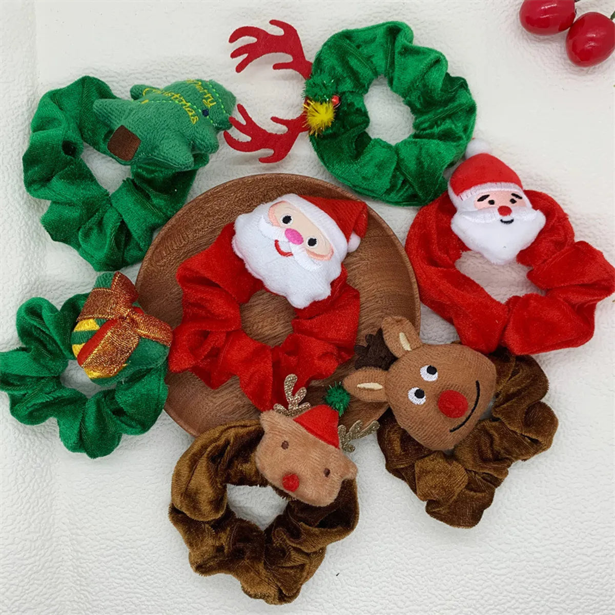 Cartoon Style Cute Christmas Hat Christmas Tree Santa Claus Flannel Hair Tie