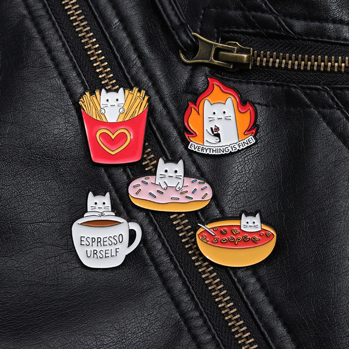 Cartoon Style Cute Cowboy Style Animal Cup Alloy Stamping Stoving Varnish Plating Unisex Brooches