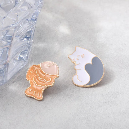 Cartoon Style Cute Cowboy Style Animal Moon Fruit Alloy Patchwork Stoving Varnish Plating Women'S Brooches